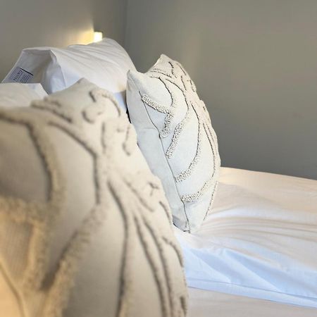 Courtyard Kalnina Apartment Riga Ngoại thất bức ảnh