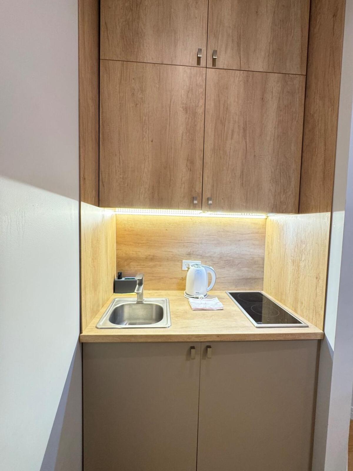 Courtyard Kalnina Apartment Riga Ngoại thất bức ảnh