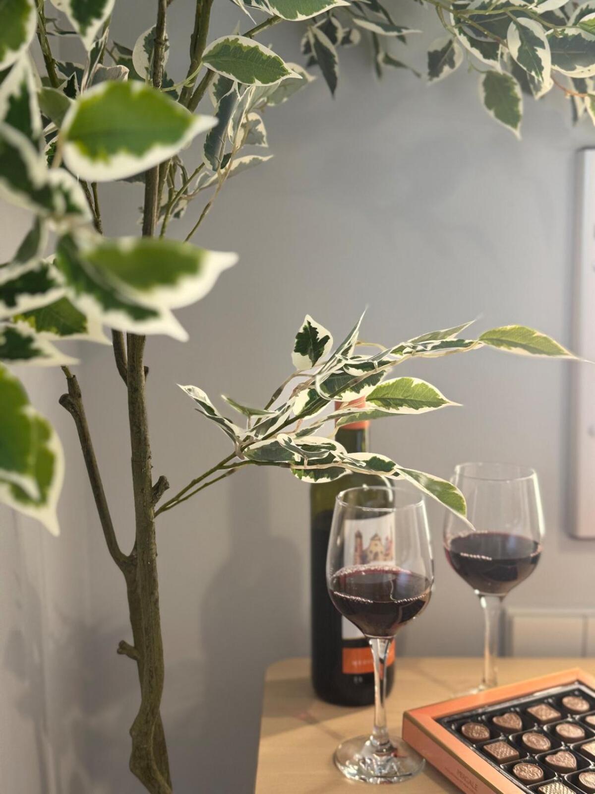 Courtyard Kalnina Apartment Riga Ngoại thất bức ảnh